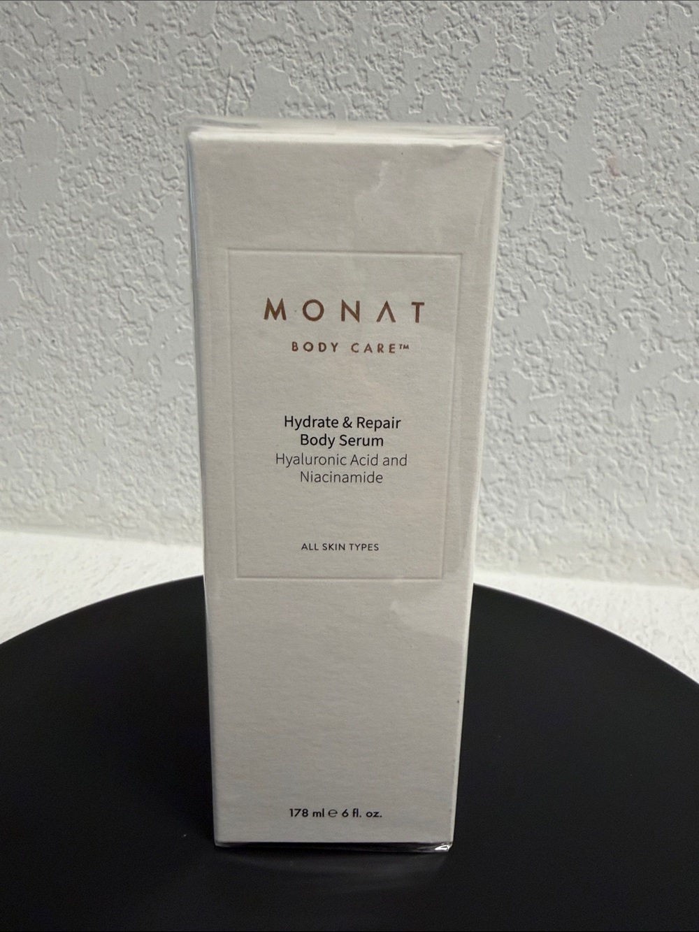 NWT MONAT Hydrate & Repair Body Serum Hyaluronic 6oz